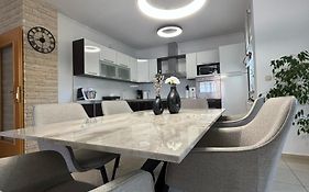 Kristina Apartments